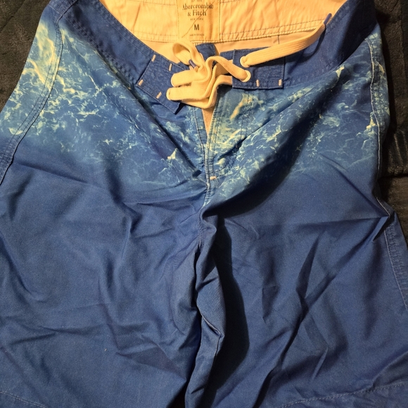 Lot Of Mens Swim Trunks - Picture 12 of 14